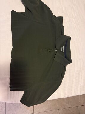 Amazon Men's Dark Green Polo Shirt